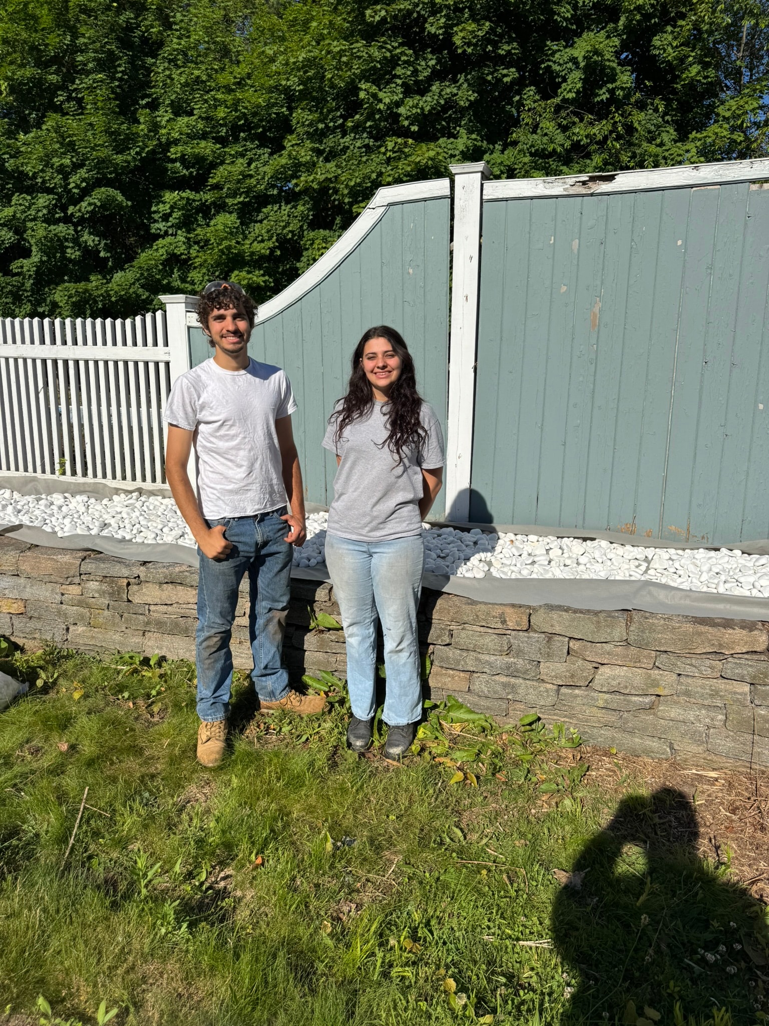 Stone Wall & Rock Bed Installation
